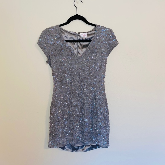 {Parker} Serena silver sequin mini dress - Picture 2 of 13